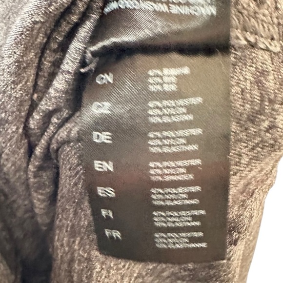 KUHL Mova Cargo Lined Midi Skorts - Picture 8 of 10